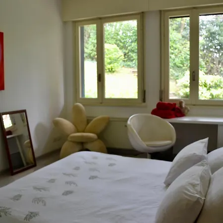 Villa With A View And Pool