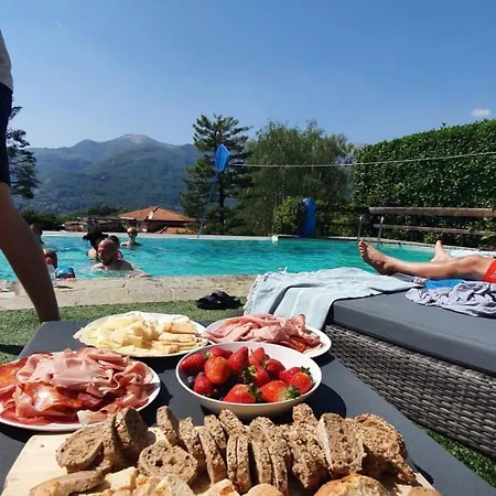With A View And Pool Villa Longone al Segrino